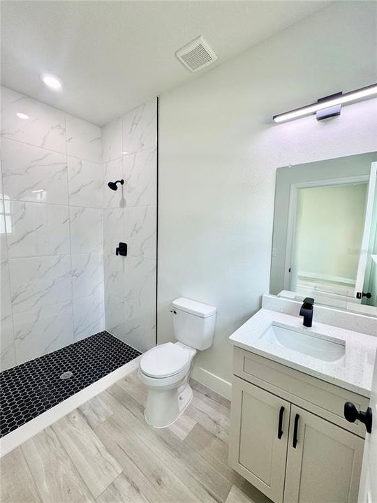 For Sale: $374,990 (4 beds, 3 baths, 1894 Square Feet)