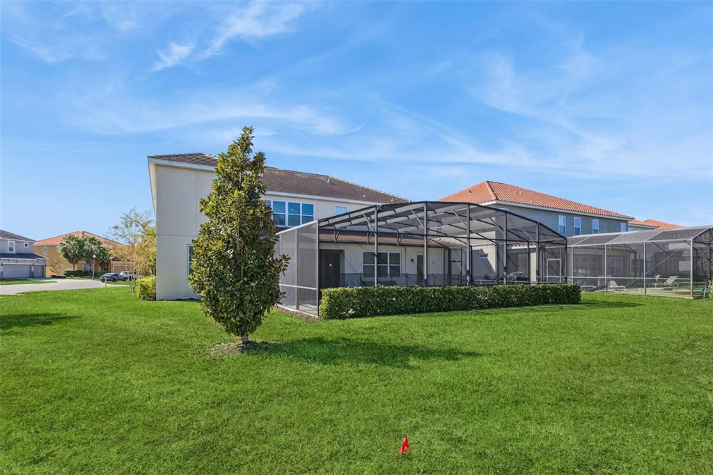 For Sale: $1,150,000 (13 beds, 10 baths, 5448 Square Feet)