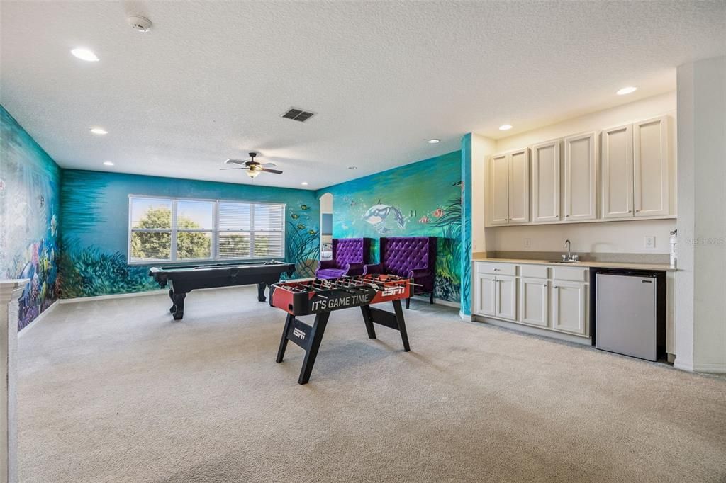 For Sale: $1,150,000 (13 beds, 10 baths, 5448 Square Feet)