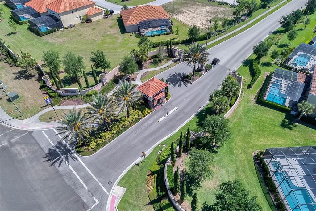 For Sale: $1,141,500 (13 beds, 10 baths, 5448 Square Feet)