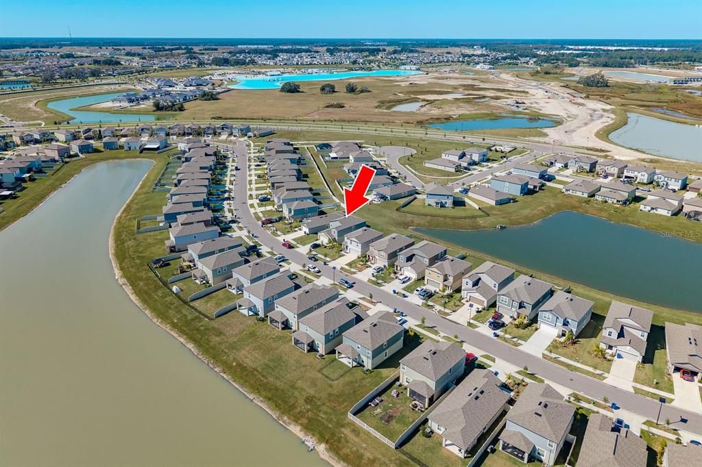 For Sale: $445,000 (5 beds, 2 baths, 2389 Square Feet)