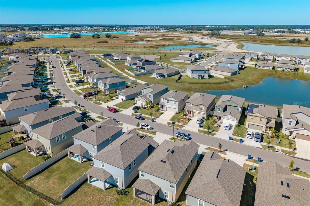 For Sale: $445,000 (5 beds, 2 baths, 2389 Square Feet)