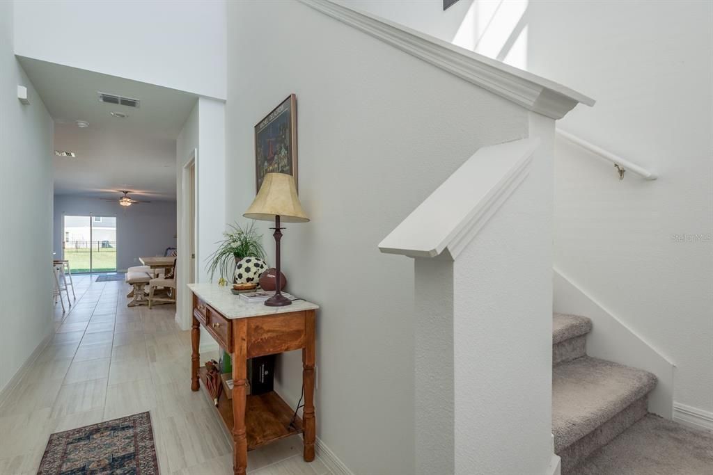 For Sale: $445,000 (5 beds, 2 baths, 2389 Square Feet)