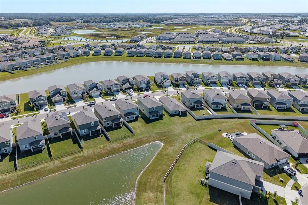 For Sale: $445,000 (5 beds, 2 baths, 2389 Square Feet)