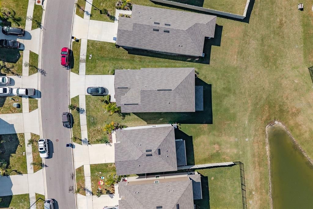 For Sale: $445,000 (5 beds, 2 baths, 2389 Square Feet)