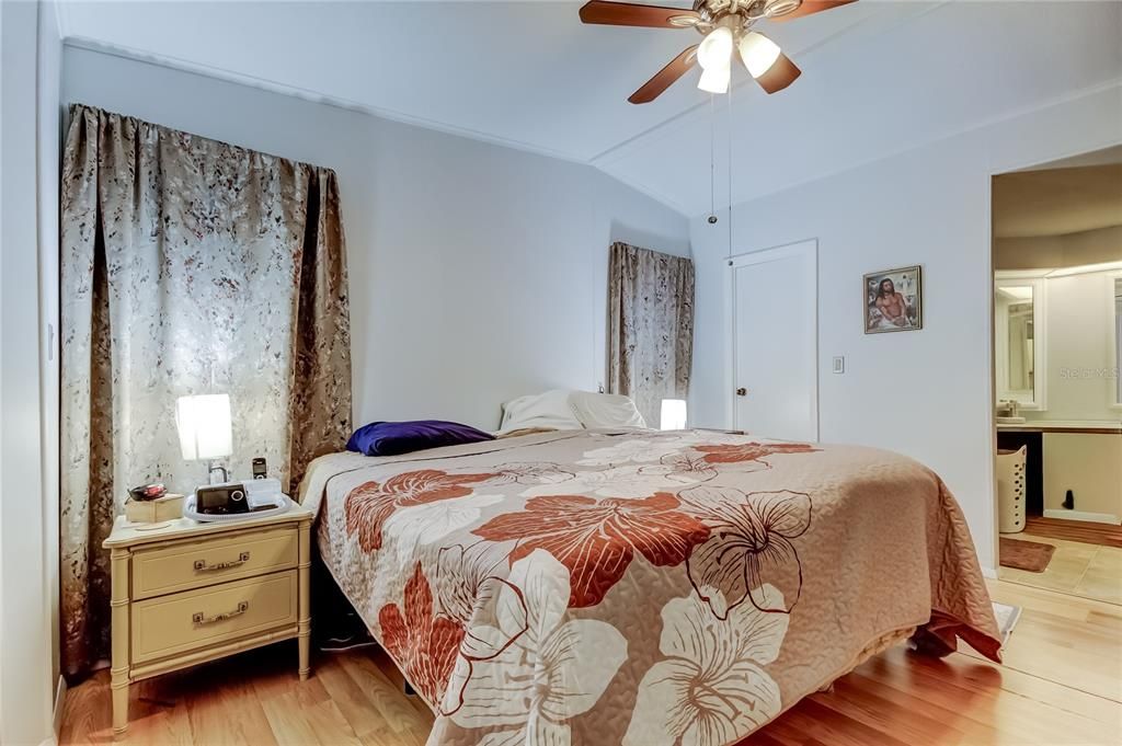 En Venta: $179,000 (2 camas, 2 baños, 1248 Pies cuadrados)