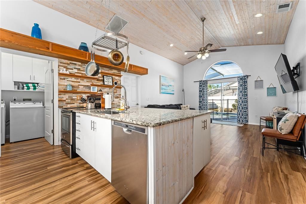 出租: $2,750 (3 贝兹, 2 浴室, 1176 平方英尺)