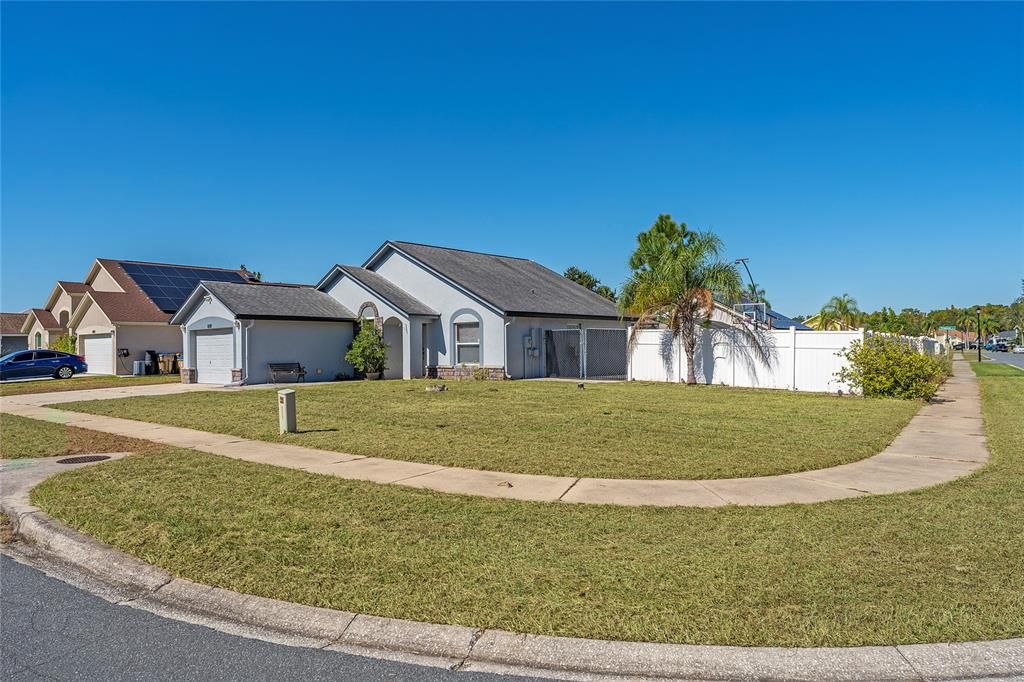 出租: $2,750 (3 贝兹, 2 浴室, 1176 平方英尺)