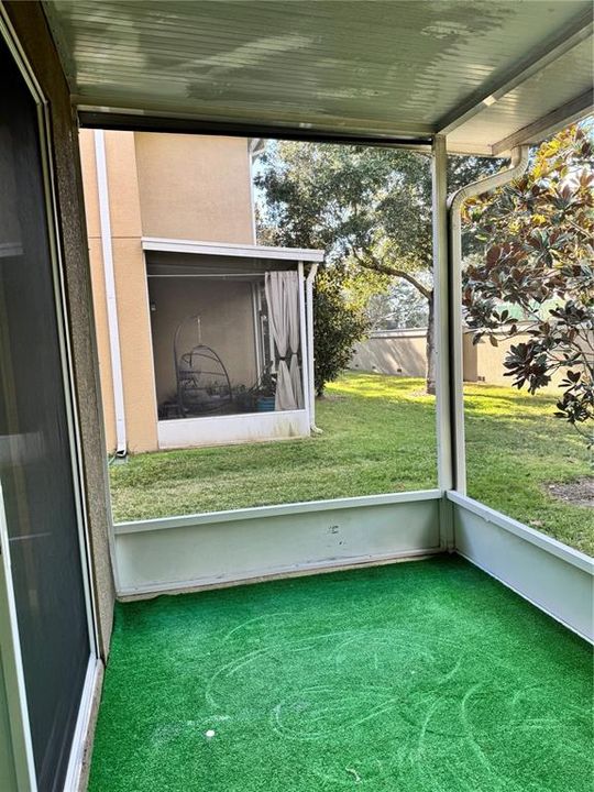 Activo con contrato: $2,300 (3 camas, 2 baños, 1860 Pies cuadrados)