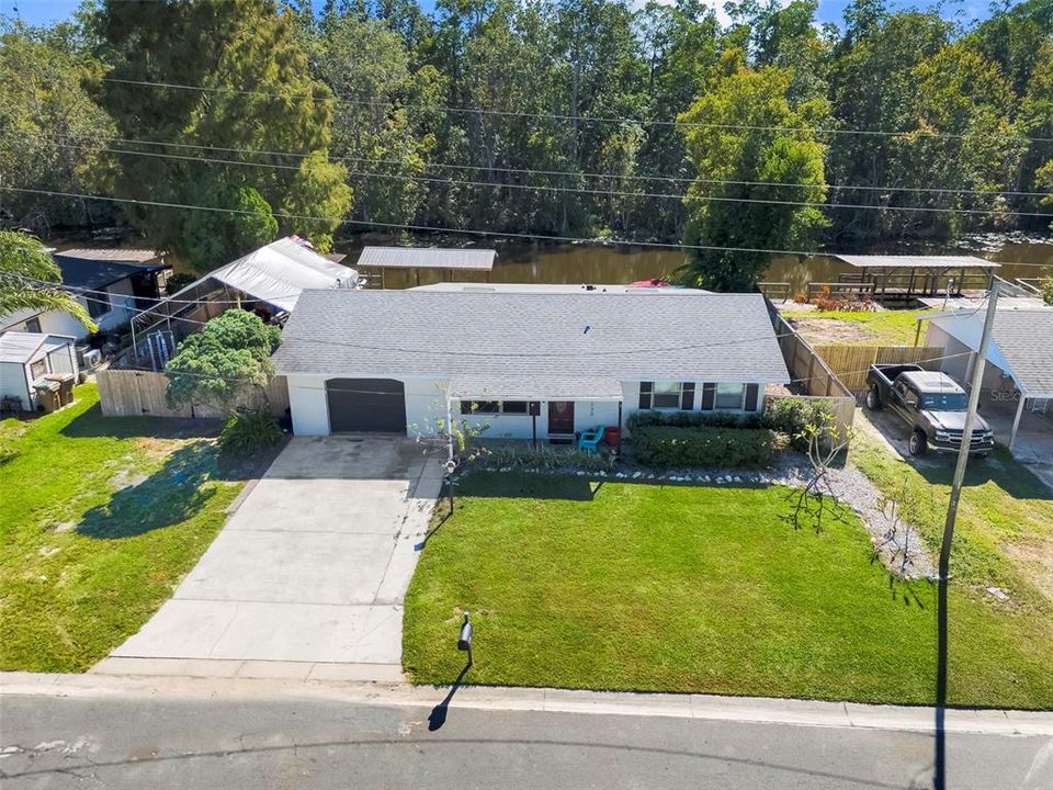 For Sale: $374,900 (2 beds, 2 baths, 1420 Square Feet)