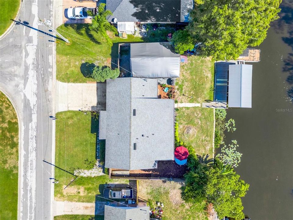 For Sale: $374,900 (2 beds, 2 baths, 1420 Square Feet)