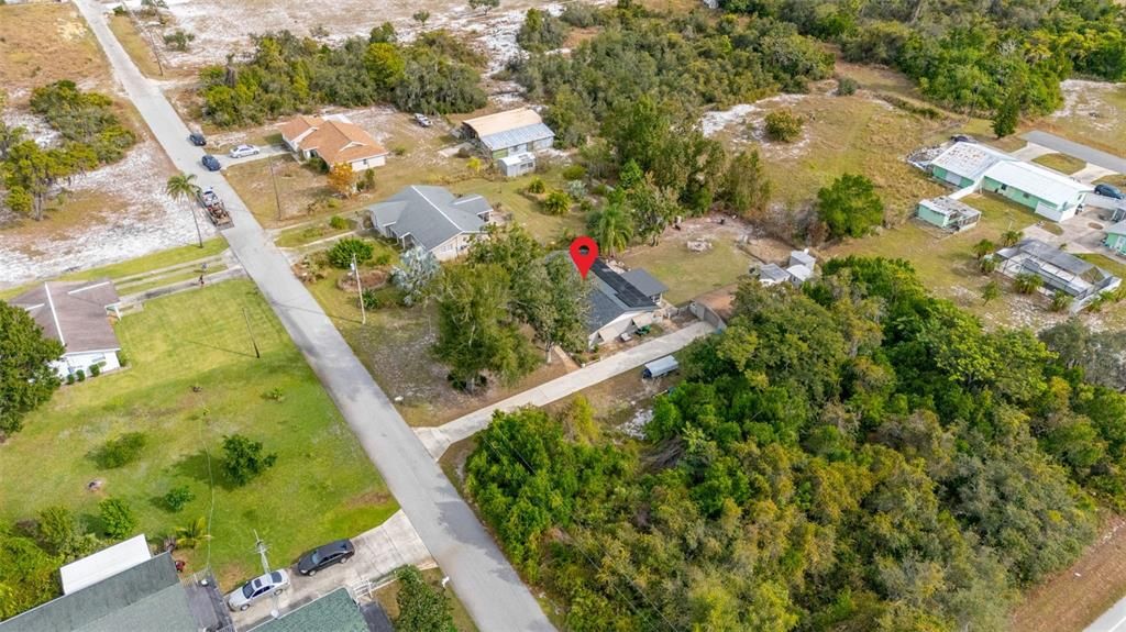 For Sale: $309,000 (3 beds, 2 baths, 1673 Square Feet)