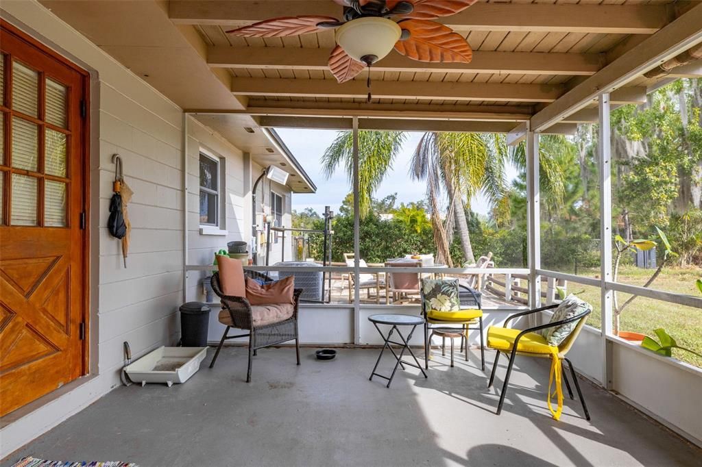 For Sale: $309,000 (3 beds, 2 baths, 1673 Square Feet)