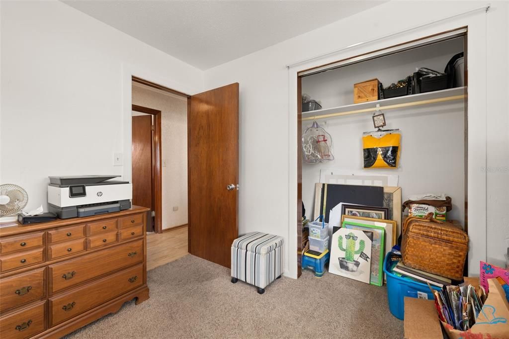 For Sale: $309,000 (3 beds, 2 baths, 1673 Square Feet)