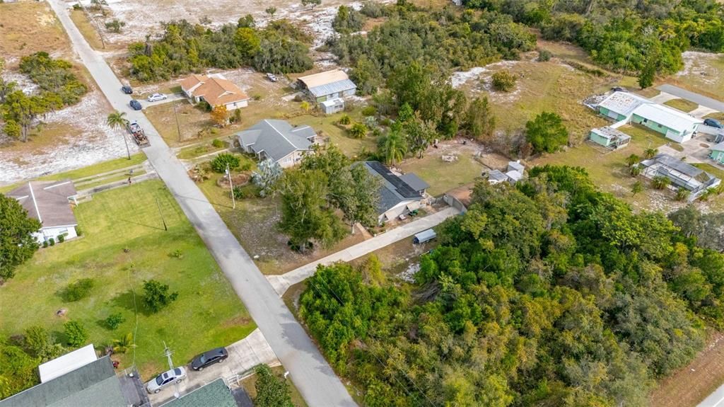 For Sale: $309,000 (3 beds, 2 baths, 1673 Square Feet)