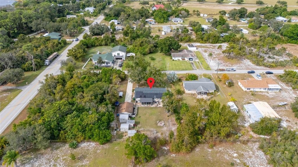 For Sale: $309,000 (3 beds, 2 baths, 1673 Square Feet)