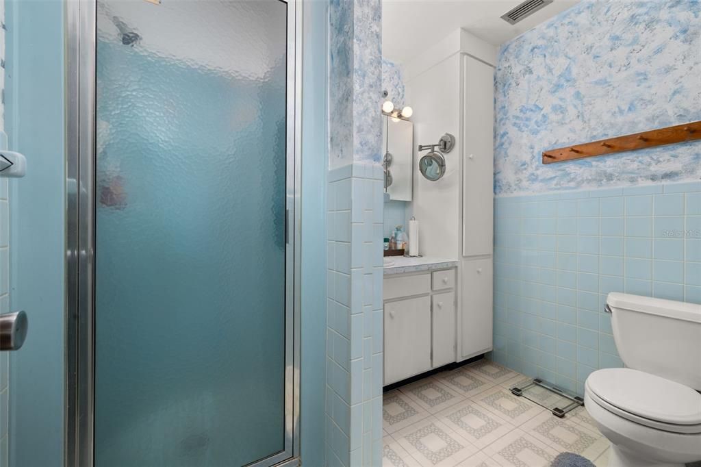 For Sale: $309,000 (3 beds, 2 baths, 1673 Square Feet)