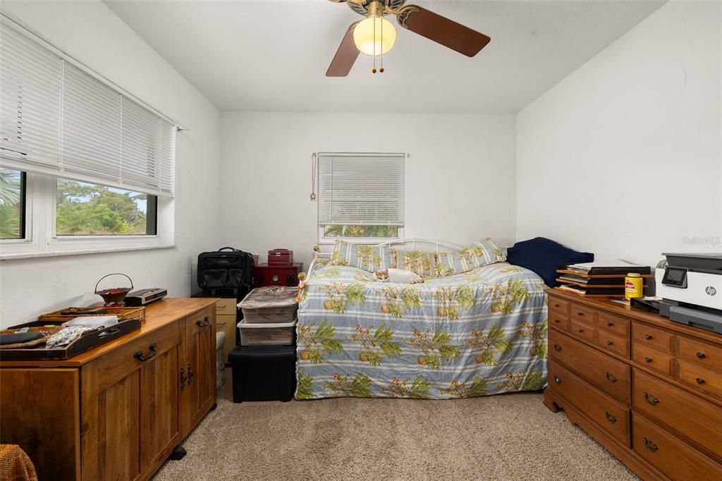 For Sale: $309,000 (3 beds, 2 baths, 1673 Square Feet)