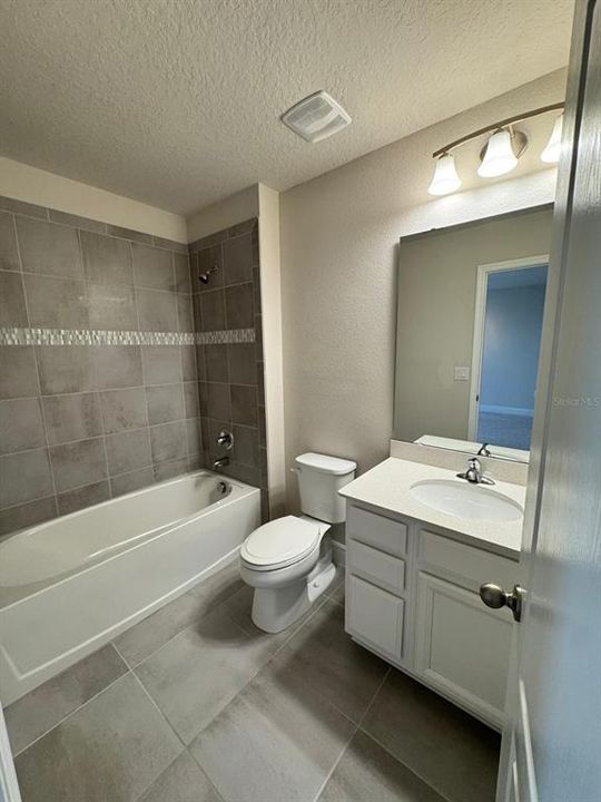 В аренду: $4,200 (5 спален, 4 ванн, 3119 Квадратных фут)