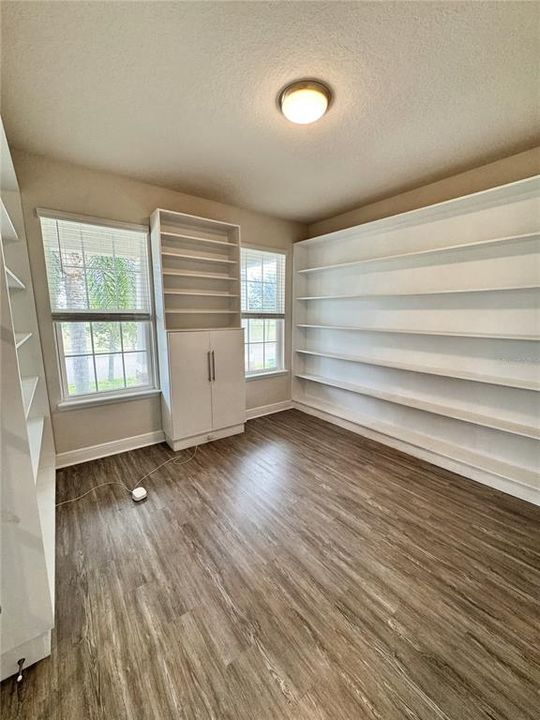 В аренду: $4,200 (5 спален, 4 ванн, 3119 Квадратных фут)