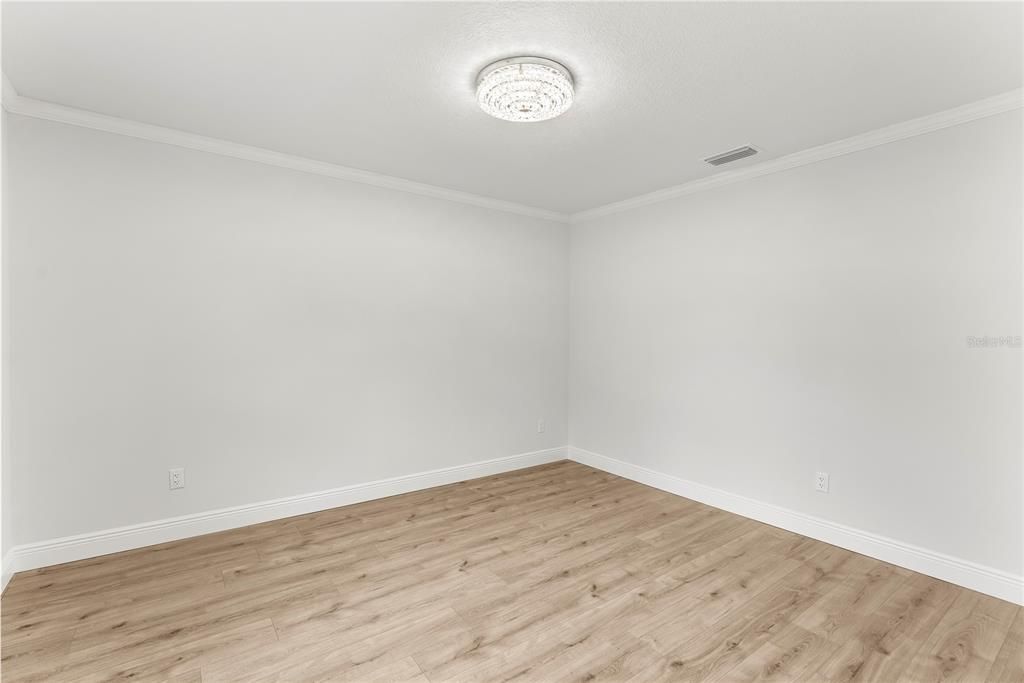 На продажу: $619,900 (4 спален, 2 ванн, 2436 Квадратных фут)