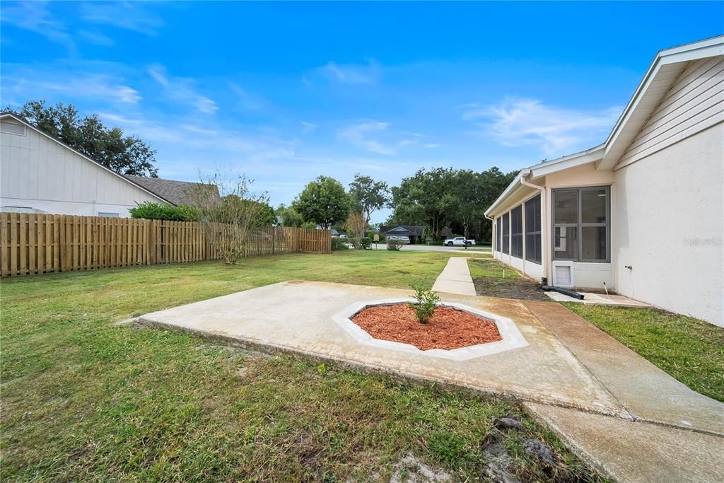 На продажу: $619,900 (4 спален, 2 ванн, 2436 Квадратных фут)