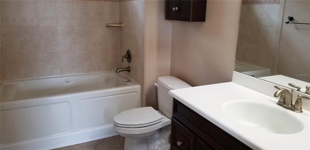 Active With Contract: $2,299 (3 beds, 2 baths, 1485 Square Feet)