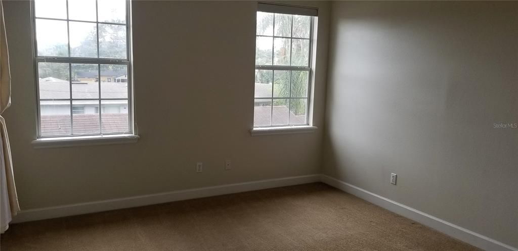 Active With Contract: $2,299 (3 beds, 2 baths, 1485 Square Feet)