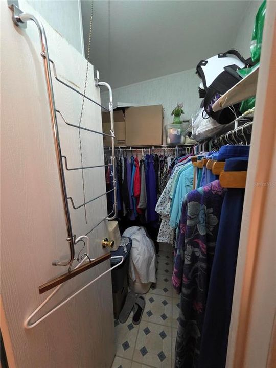 Activo con contrato: $132,000 (2 camas, 2 baños, 1296 Pies cuadrados)