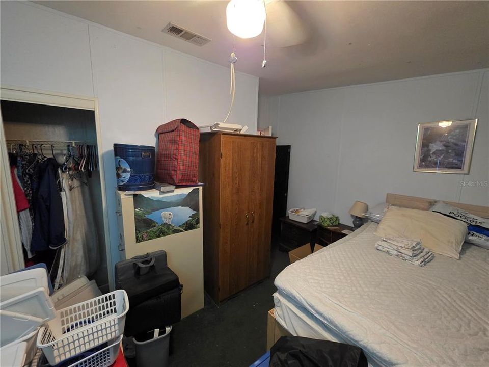 Activo con contrato: $132,000 (2 camas, 2 baños, 1296 Pies cuadrados)