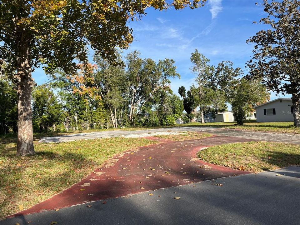 待售: $30,000 (0.30 acres)