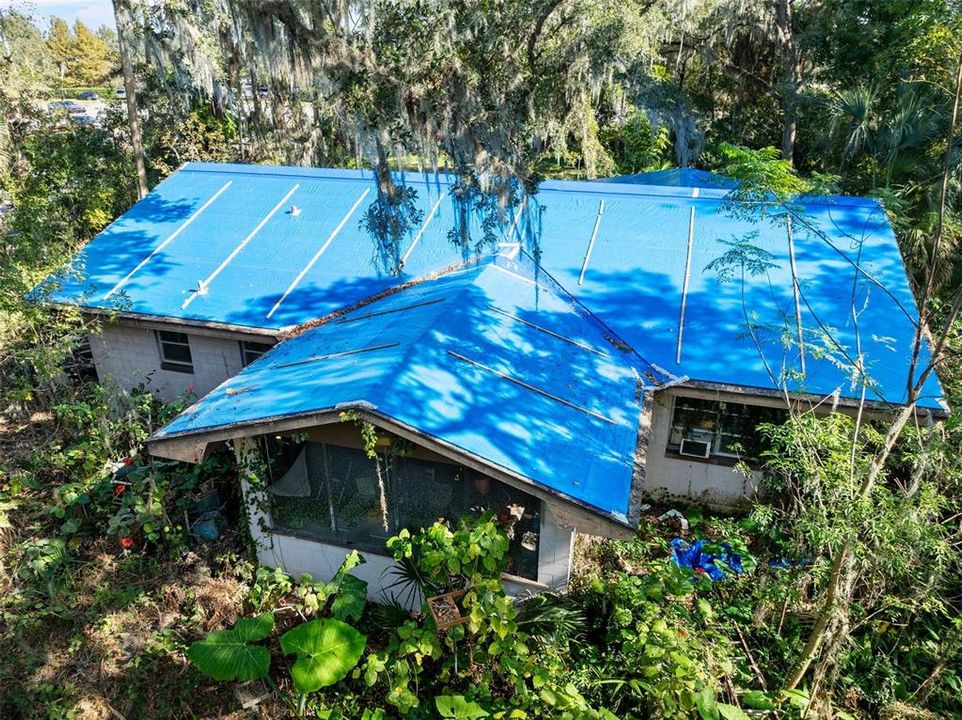 En Venta: $349,900 (0.76 acres)