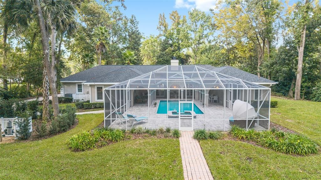 En Venta: $950,000 (4 camas, 3 baños, 2583 Pies cuadrados)