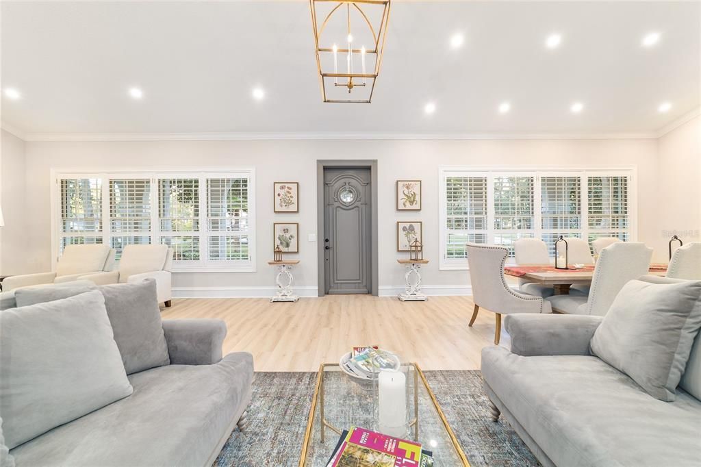 En Venta: $950,000 (4 camas, 3 baños, 2583 Pies cuadrados)