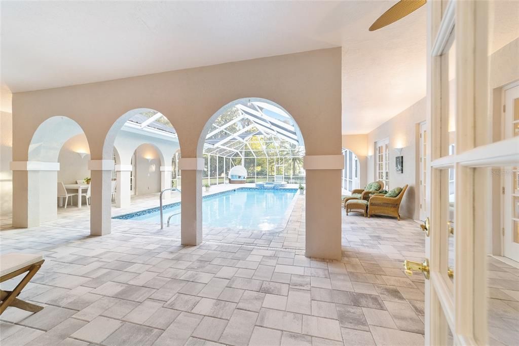 En Venta: $950,000 (4 camas, 3 baños, 2583 Pies cuadrados)