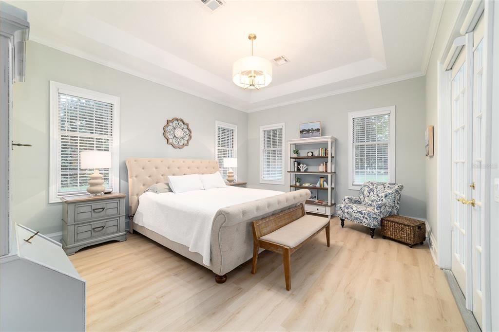 En Venta: $950,000 (4 camas, 3 baños, 2583 Pies cuadrados)