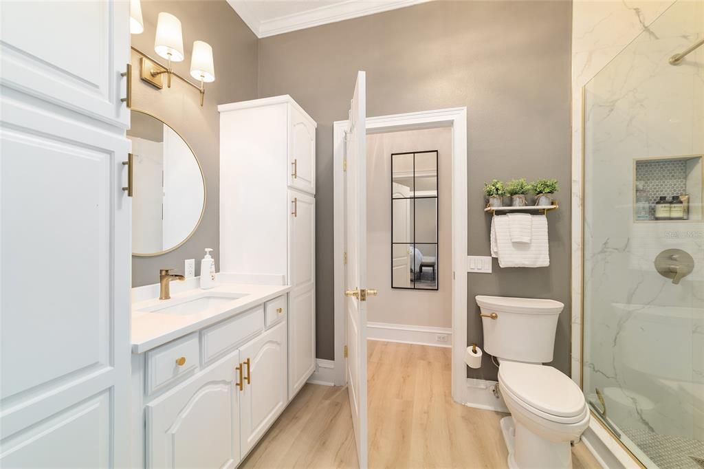 En Venta: $950,000 (4 camas, 3 baños, 2583 Pies cuadrados)