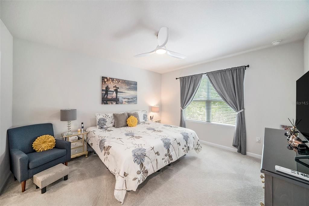 На продажу: $305,000 (3 спален, 2 ванн, 1632 Квадратных фут)