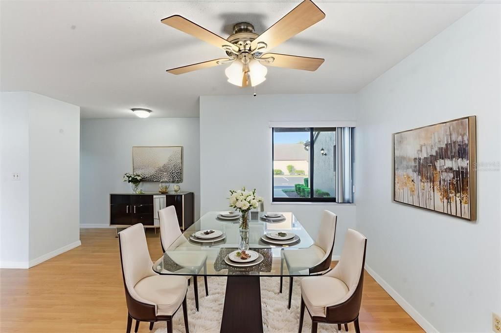 For Sale: $170,000 (2 beds, 2 baths, 1049 Square Feet)