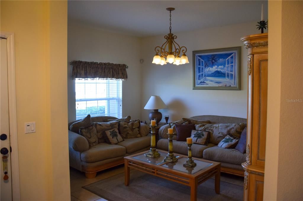 На продажу: $629,000 (4 спален, 4 ванн, 2722 Квадратных фут)