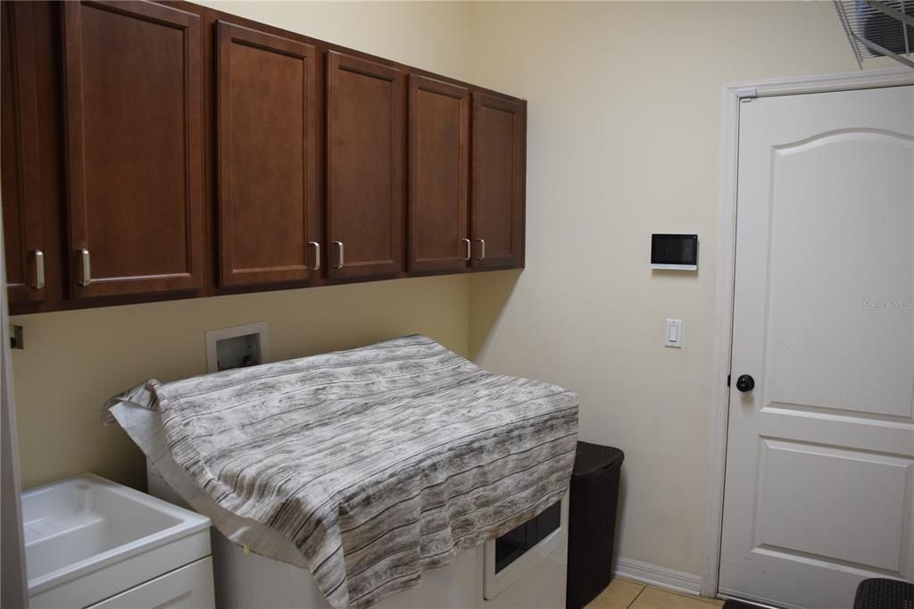 На продажу: $629,000 (4 спален, 4 ванн, 2722 Квадратных фут)