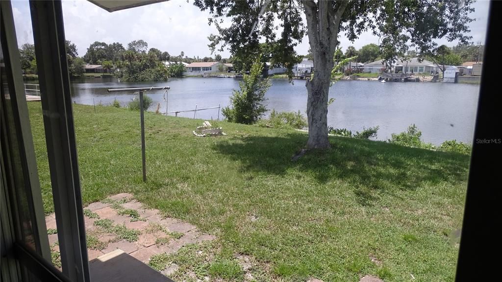 待售: $425,000 (3 贝兹, 2 浴室, 1742 平方英尺)