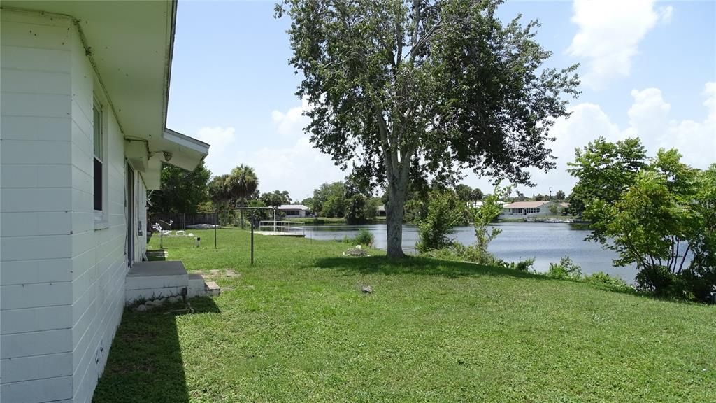 待售: $425,000 (3 贝兹, 2 浴室, 1742 平方英尺)