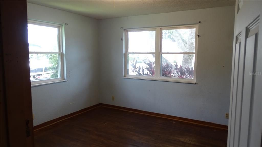 待售: $425,000 (3 贝兹, 2 浴室, 1742 平方英尺)