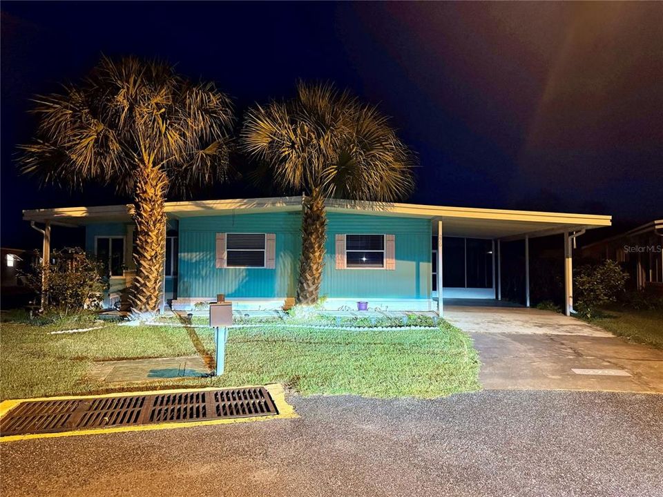 Active With Contract: $99,999 (2 beds, 2 baths, 1056 Square Feet)