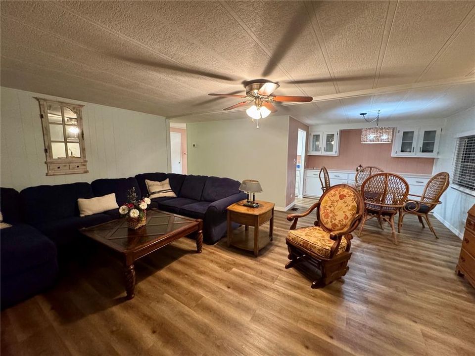 Active With Contract: $99,999 (2 beds, 2 baths, 1056 Square Feet)