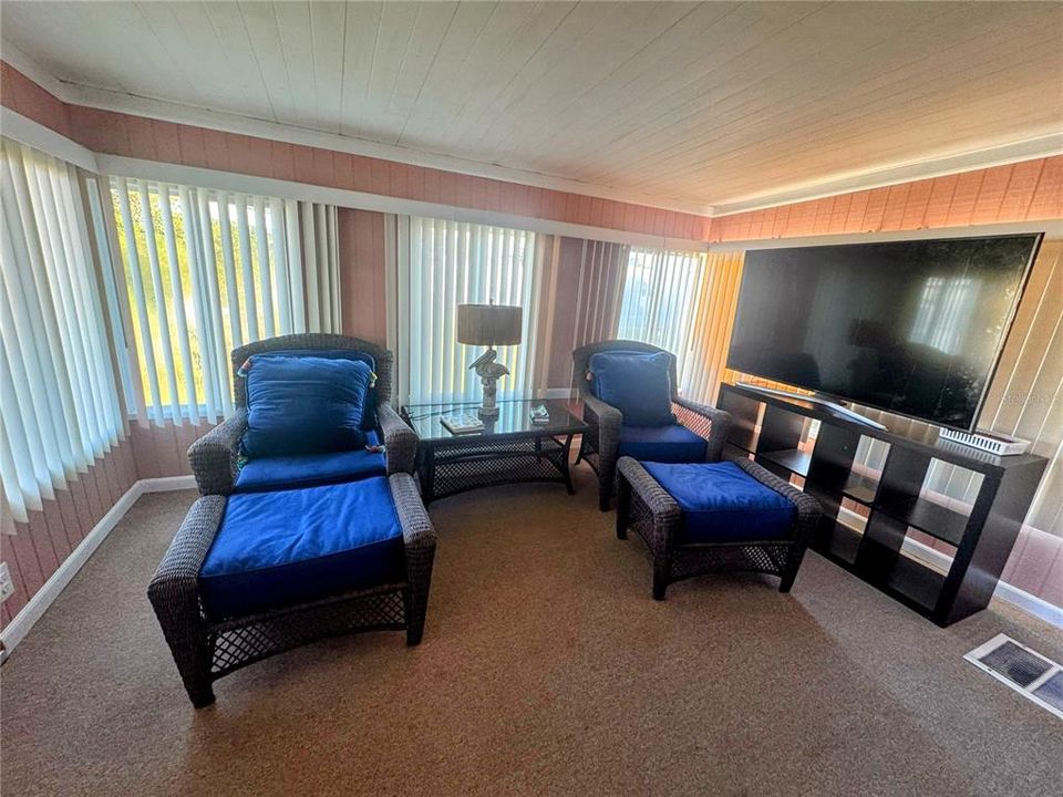 Active With Contract: $99,999 (2 beds, 2 baths, 1056 Square Feet)