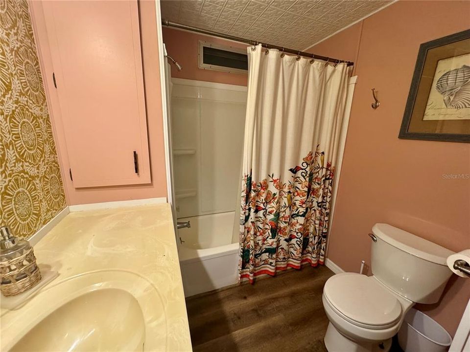 Active With Contract: $99,999 (2 beds, 2 baths, 1056 Square Feet)