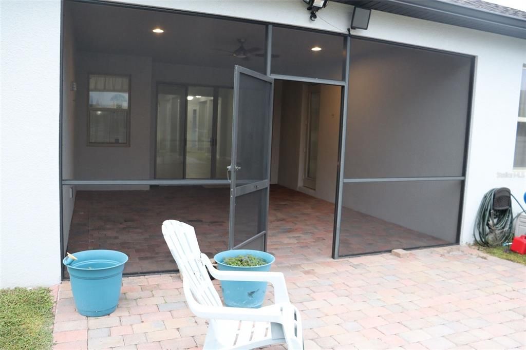 For Sale: $780,000 (4 beds, 3 baths, 2998 Square Feet)