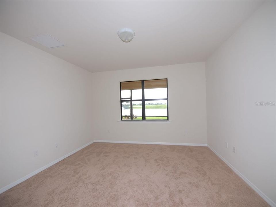 出租: $2,700 (2 贝兹, 2 浴室, 1333 平方英尺)